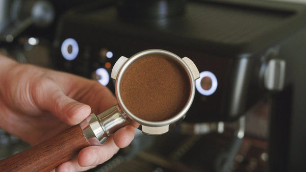 Espresso Puck Prep Guide: Dosing, Distribution, Tamping, and Puck Screens