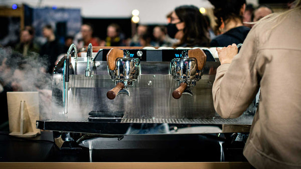 2 group vs 3 group espresso machine: how to choose the right size for your café