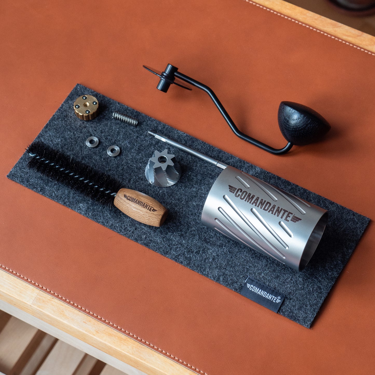 Comandante Long Neck Brush #6