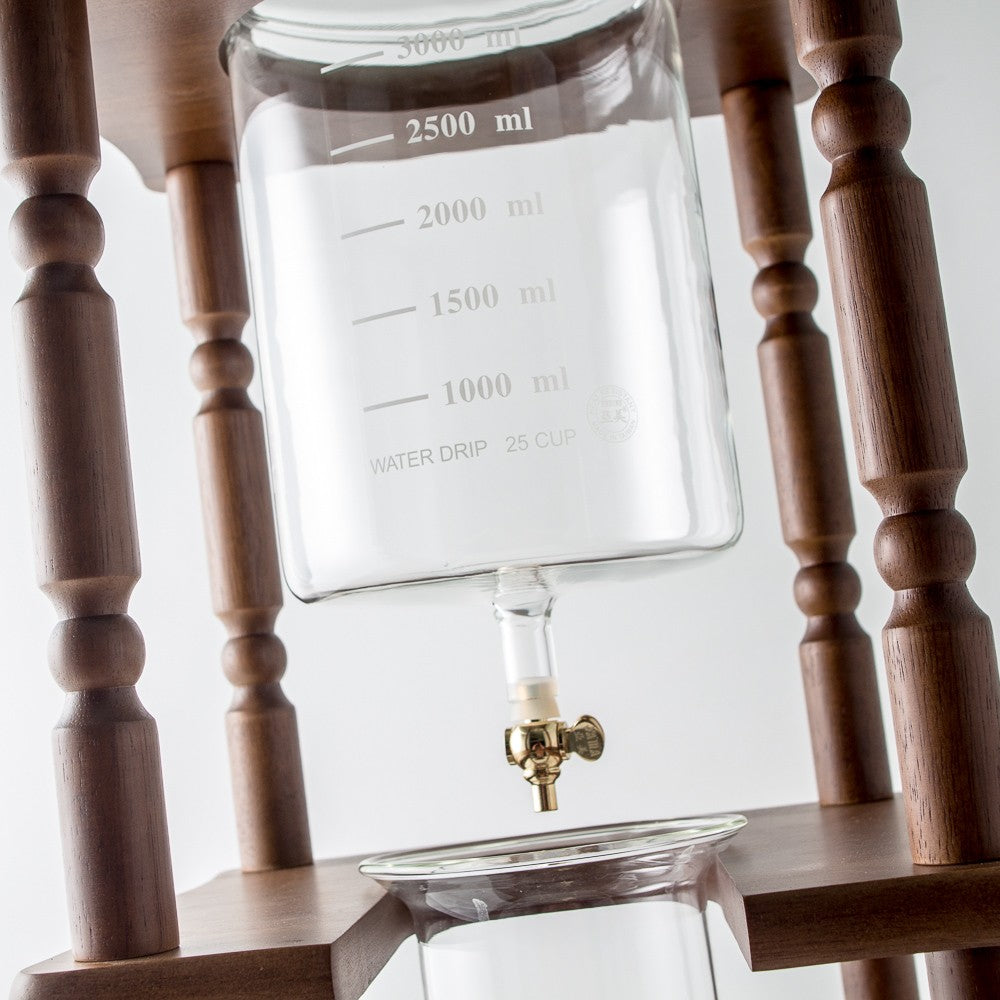 Yama Glass 25 Cup Cold Drip Maker Curved Brown Wood Frame